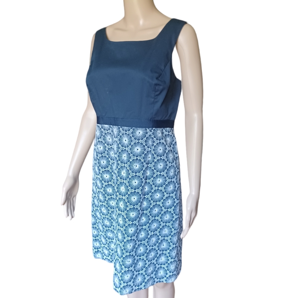 Vineyard Vines Womens Sleeveless Navy Dress Knee Length Embroidered Size 10